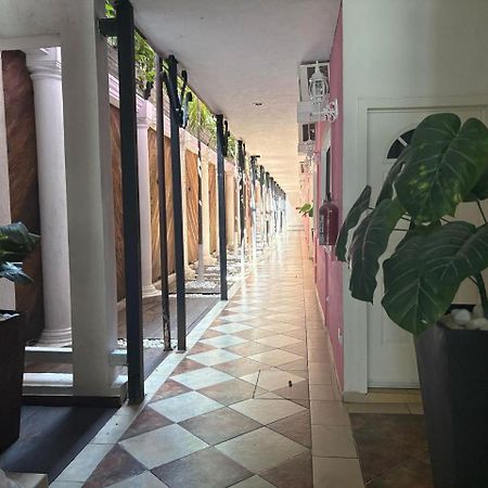 Hotel La Casona Villahermosa Exteriör bild